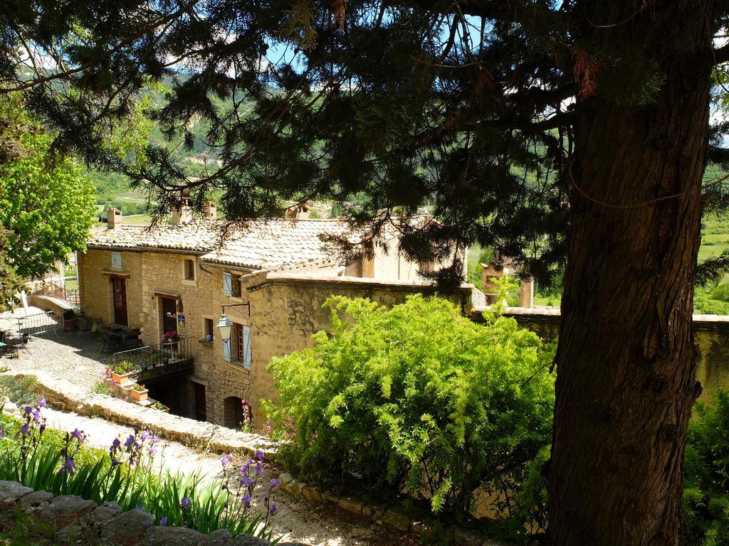 Chambres d'hôtes de l'Abbaye Montbrun-les-Bains Exterior foto